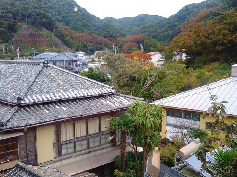 Kajiya Ryokan Futtsu Exterior photo